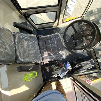 Mesin Penggiling Jalan Getaran 12ton Penggiling Drum Ganda Getaran Elektronik