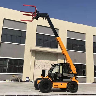 Fleksibilitas Teleskopik Handler Forklift Dengan Garpu Intens Tinggi