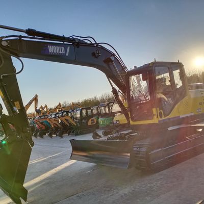 Excavator Lengan Panjang Dengan Track Karet