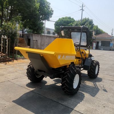 Traktor Kelapa Sawit 11L 4 * 4 Wheel Drive Dengan Kecepatan PTO 240-1340rpm Dengan Dumper Standar