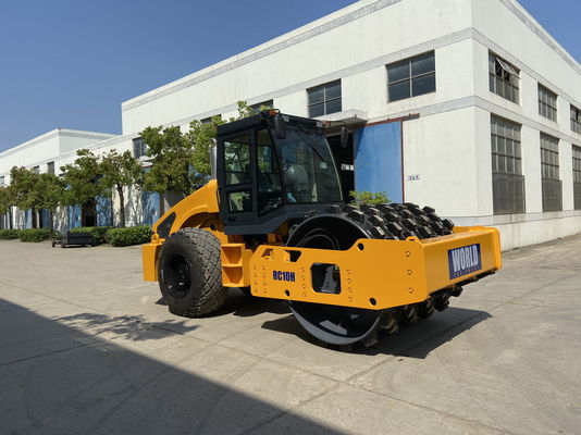 1500mm Tandem Roller dengan Cummins 4BTA3.9-C125 Mesin 1.7/0.8 Frekuensi getaran
