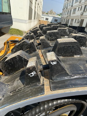 1.7/0.8Hz Vibratory Road Roller Tipe Vibration Compaction Equipment (Perangkat pengemasan getaran tipe roda jalan bergetar)