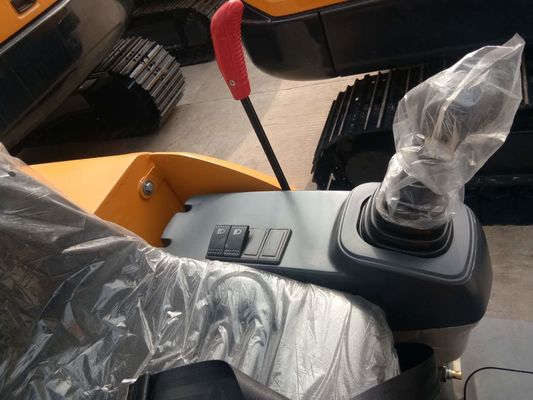 Max. Penambangan kedalaman 2450mm Small Crawler Digger untuk maksimum mengangkat ketinggian pisau 240mm